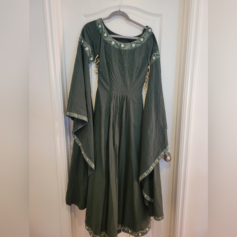 Armstreet Water Lilly Renaissance Gown